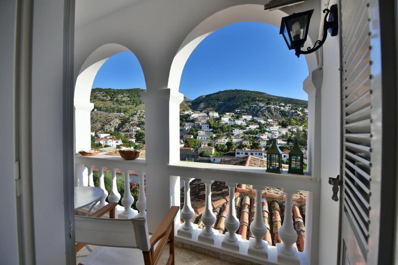 Feel At Home - Family House In Hydra Exteriör bild