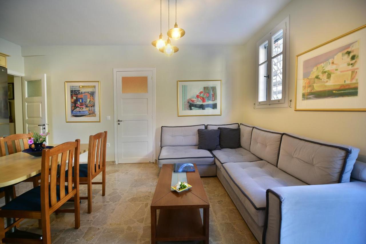 Feel At Home - Family House In Hydra Exteriör bild