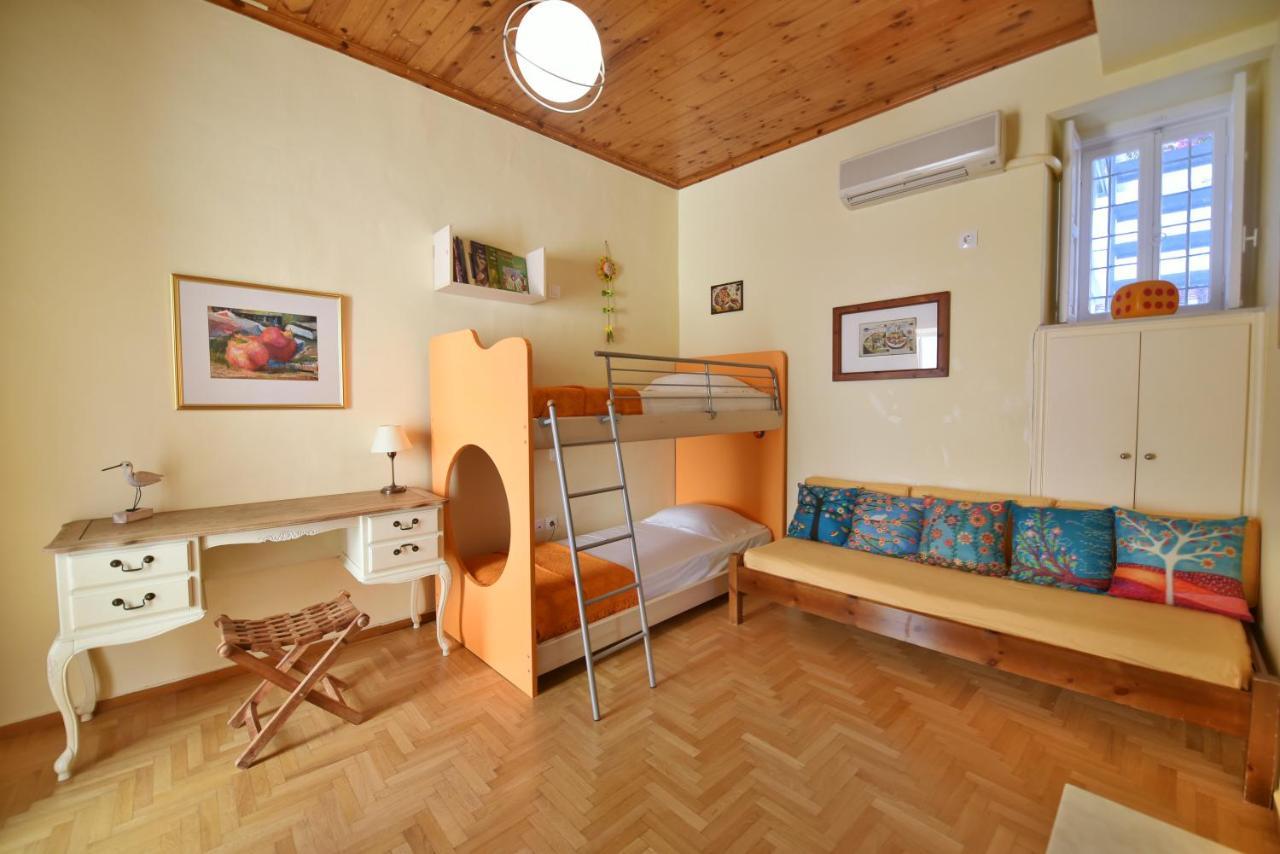 Feel At Home - Family House In Hydra Exteriör bild